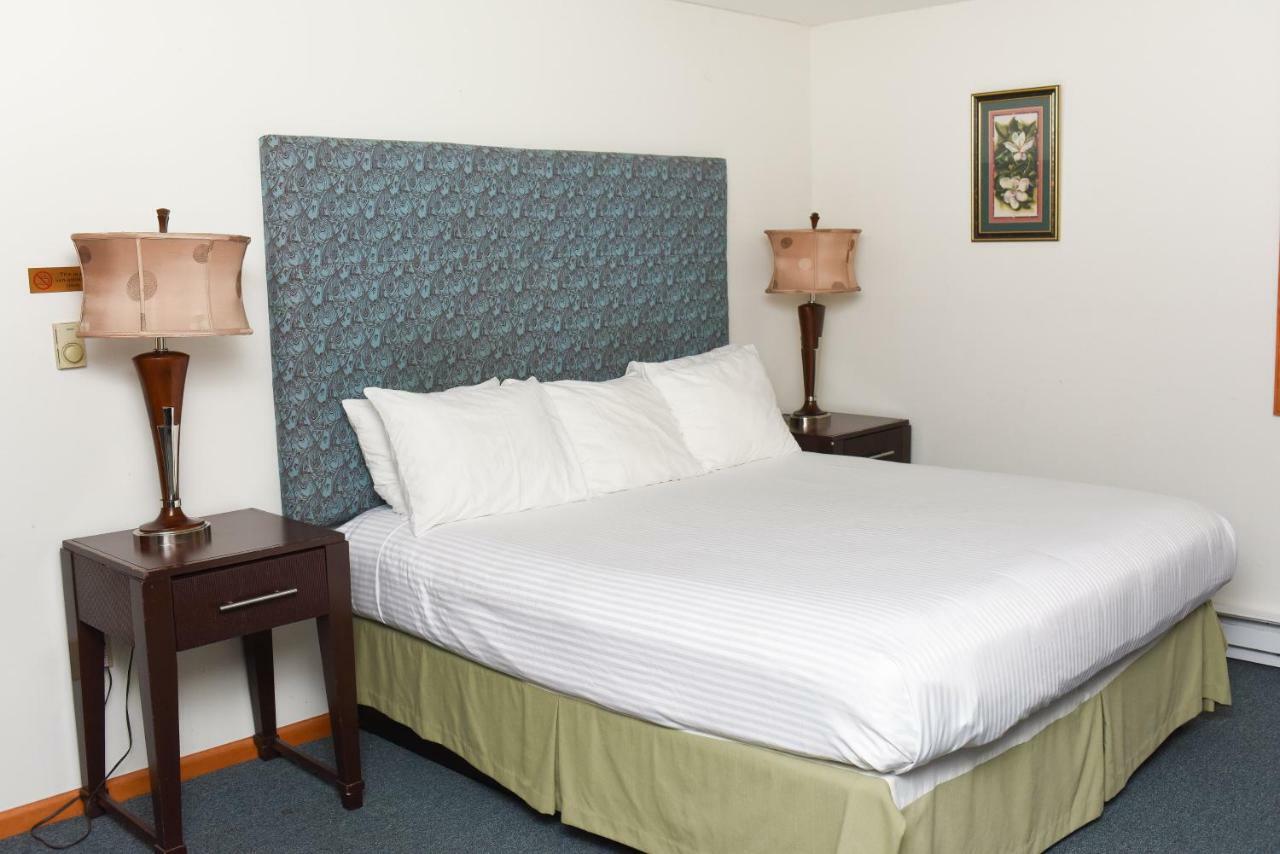 Chestnut Grove Family Resort เมานท์โพโคโน ภายนอก รูปภาพ