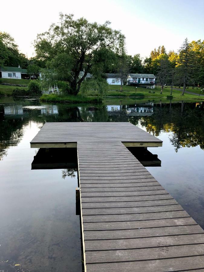 Chestnut Grove Family Resort เมานท์โพโคโน ภายนอก รูปภาพ
