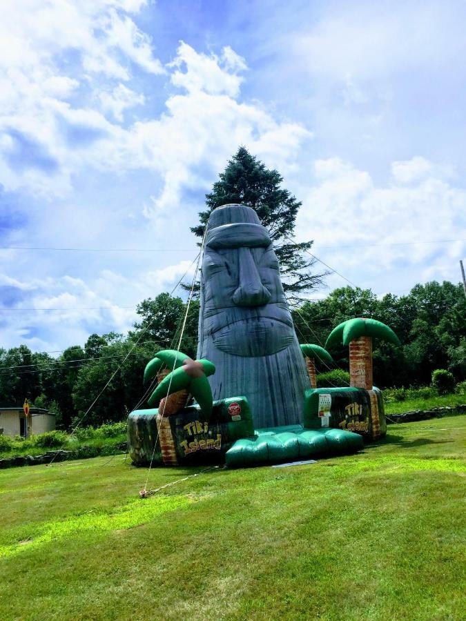 Chestnut Grove Family Resort เมานท์โพโคโน ภายนอก รูปภาพ